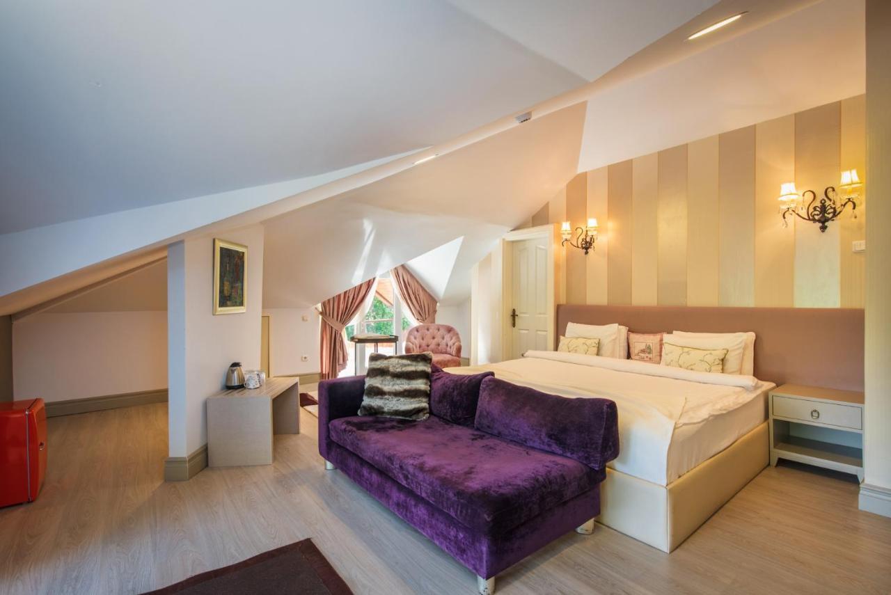 Layla Gocek Adults Only Bed & Breakfast Bagian luar foto